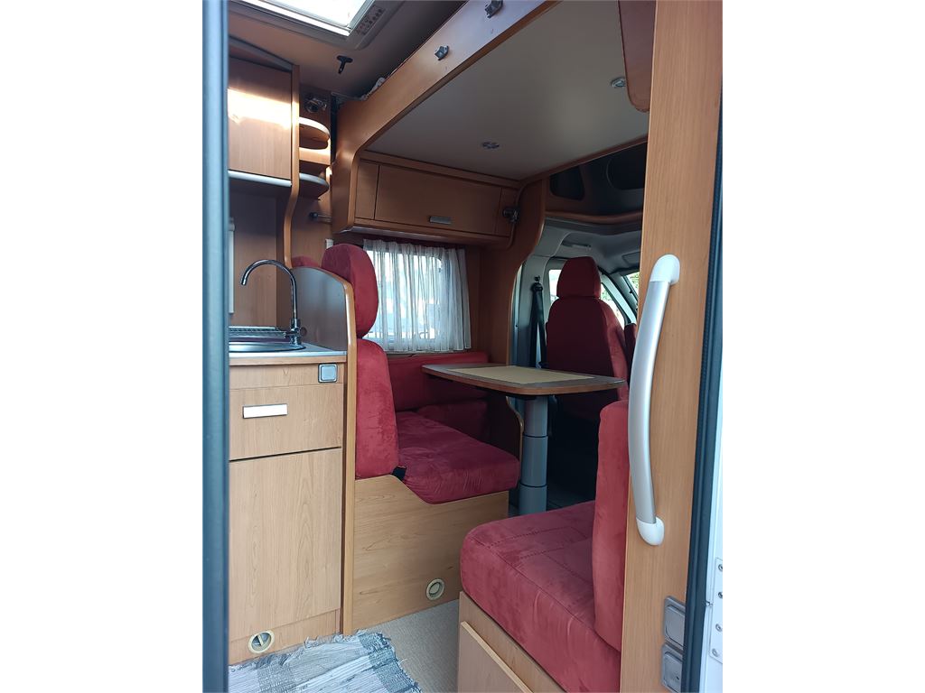 Pilote Bavaria T 067 XFT usato foto 11