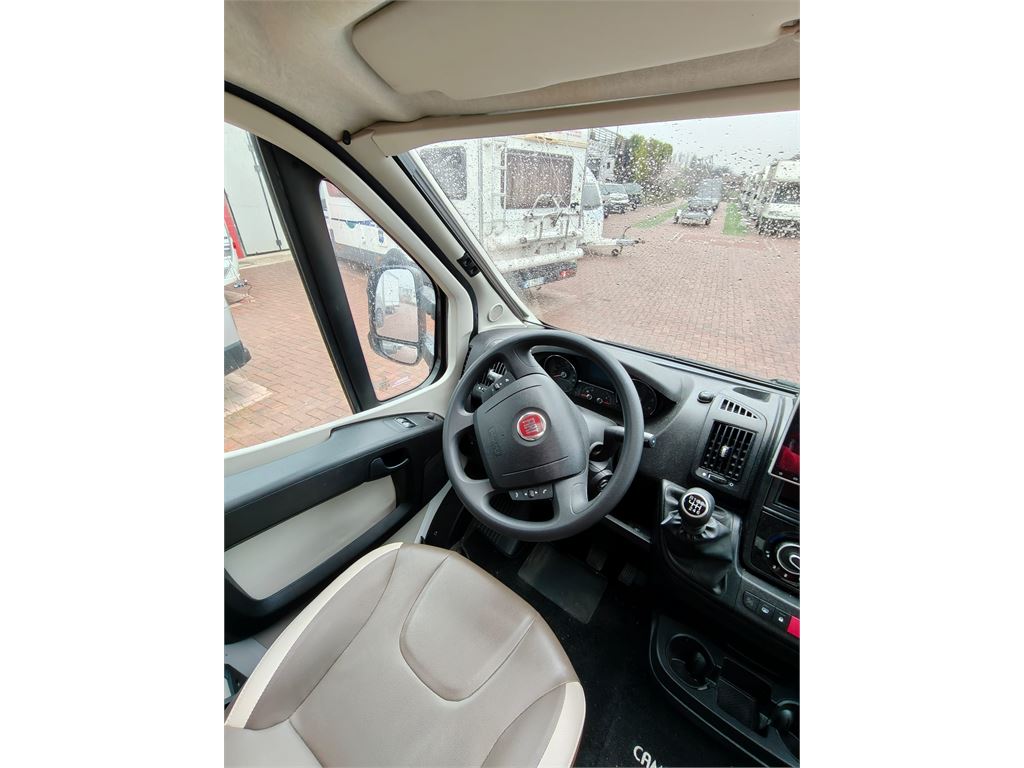 Knaus Live Wave 650g usato foto 4